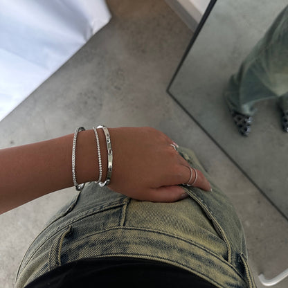 DARIA SILVER BANGLE WITH CZ STONES